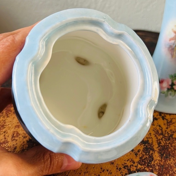 Vintage Bavaria Vanity Set - Picture 4 of 6